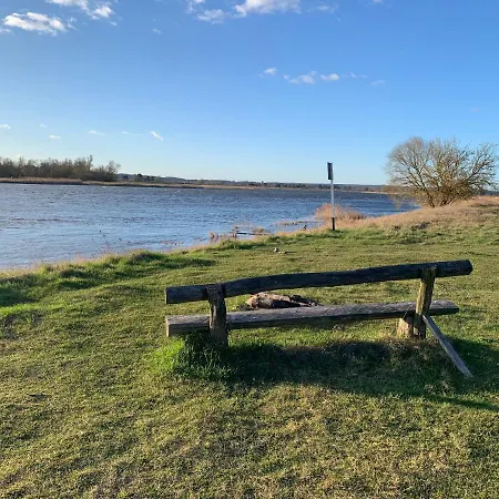 아파트 Little Sheep Chojna